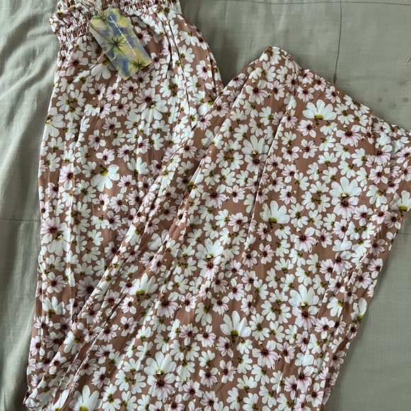 Paradise Now Naupaka Print Flowy Pants